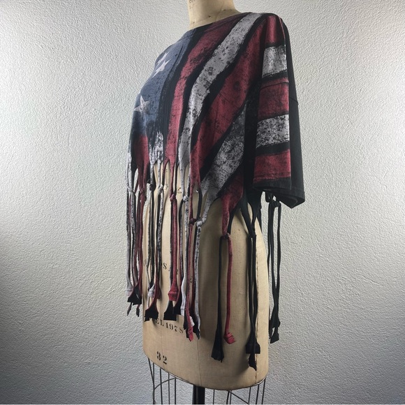 ODM l XL Black Flag Stars Stripes Knotted Fringe Festival Boho Crop Top T-Shirt - Picture 6 of 14